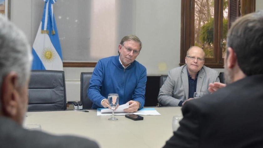 Encuentro del secretario Bahillo y la Corporación Vitivinícola Argentina (COVIAR)
