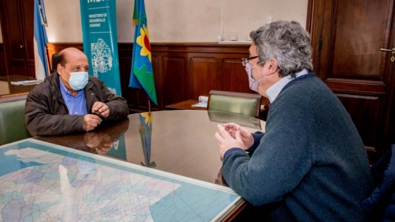 Mussi y el ministro de Desarrollo Agrario Bonaerense visitaron una jornada integral de salud en Pereyra