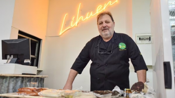 De la gastronomía al negocio propio: abrió el primer almacén de carne de guanaco