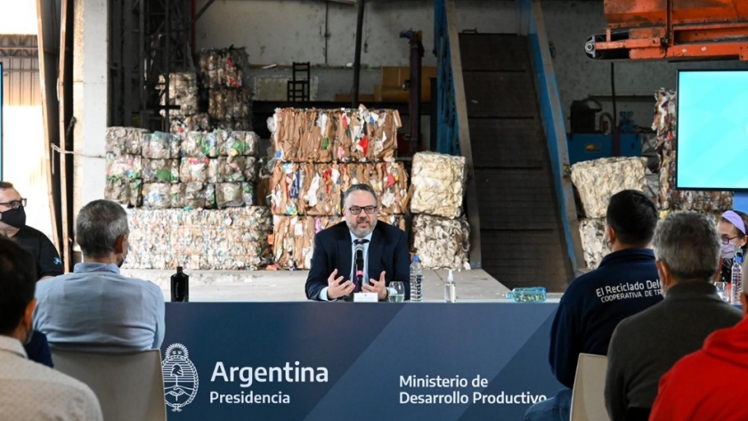 $400 millones para cooperativas de producción y valorización sobre materiales de desecho