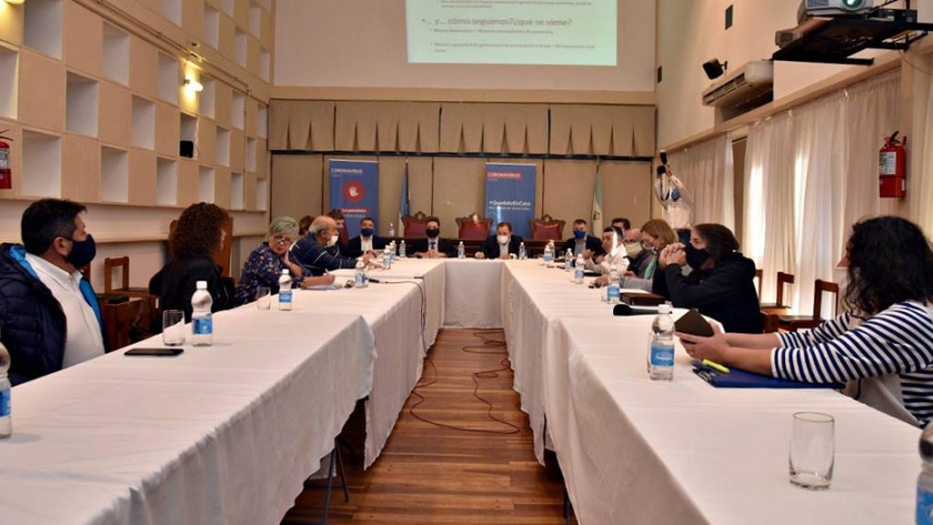 El Gobierno mantiene reunión informativa con gremios estatales