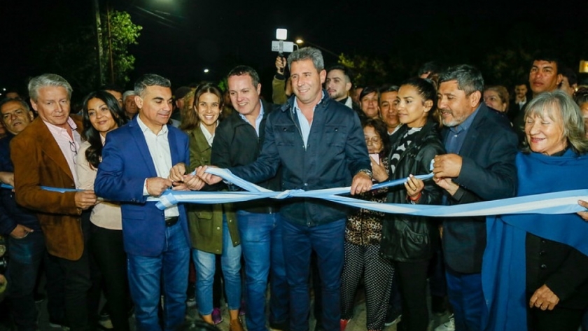 El gobernador Uñac presidió la inauguración de la plaza del barrio Los Alerces, en Chimbas