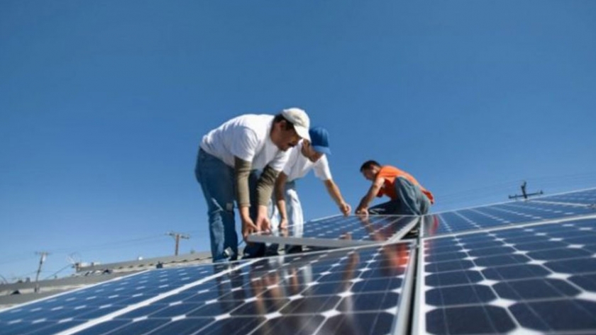 Se instalaron paneles solares en 11 escuelas rurales 