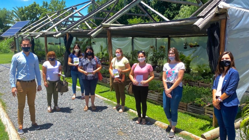 La Provincia continúa entregando semillas del Programa Huerta Familiar santafesina