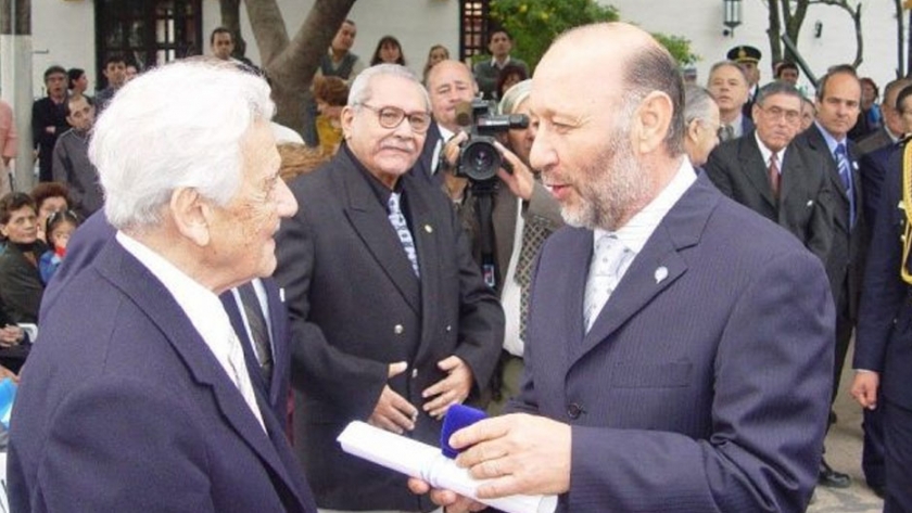 Homenaje de Insfrán a quienes no quisieron que se los siga gobernando por delegación