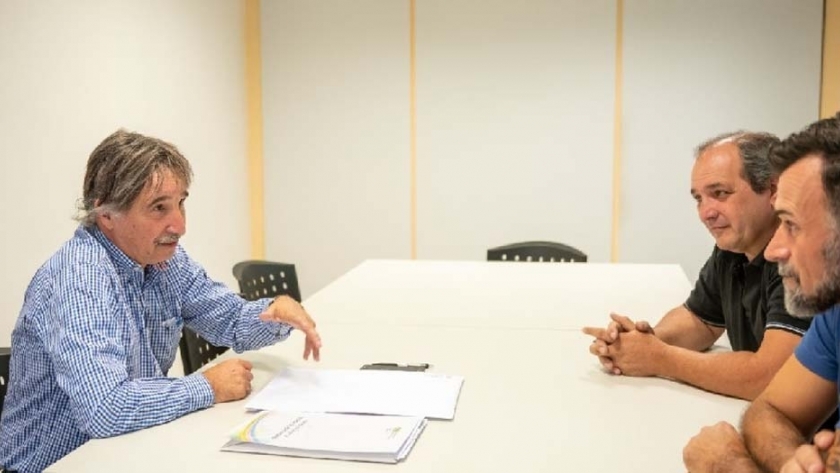 El Gobierno encabezó una mesa de trabajo con la Federación de Productores