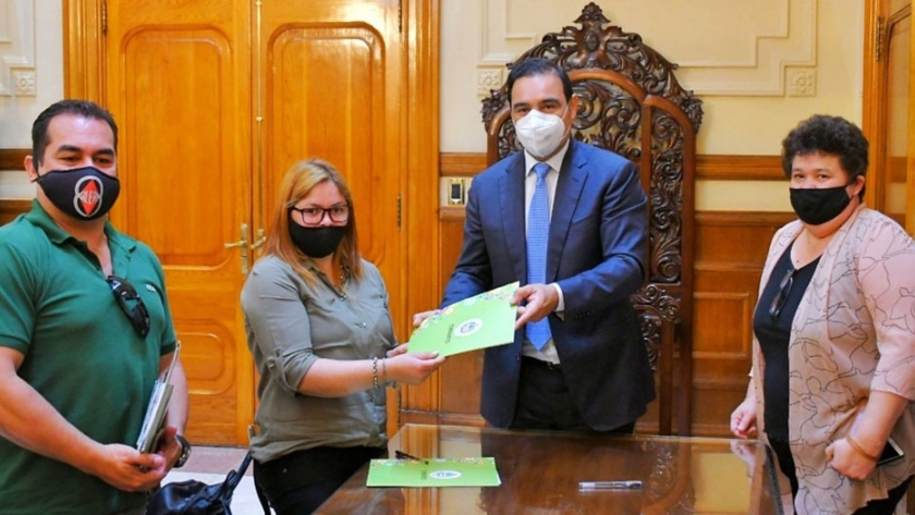 Valdés firmó Convenio para la recuperación y puesta en valor de la Casa de Fray Nepomuceno Alegre en Itatí
