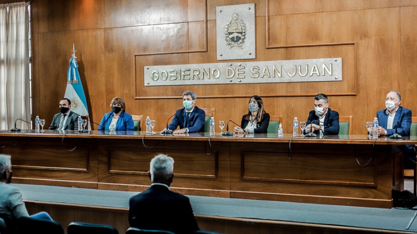 Uñac y Moroni encabezaron reunión de trabajo con los intendentes de San Juan