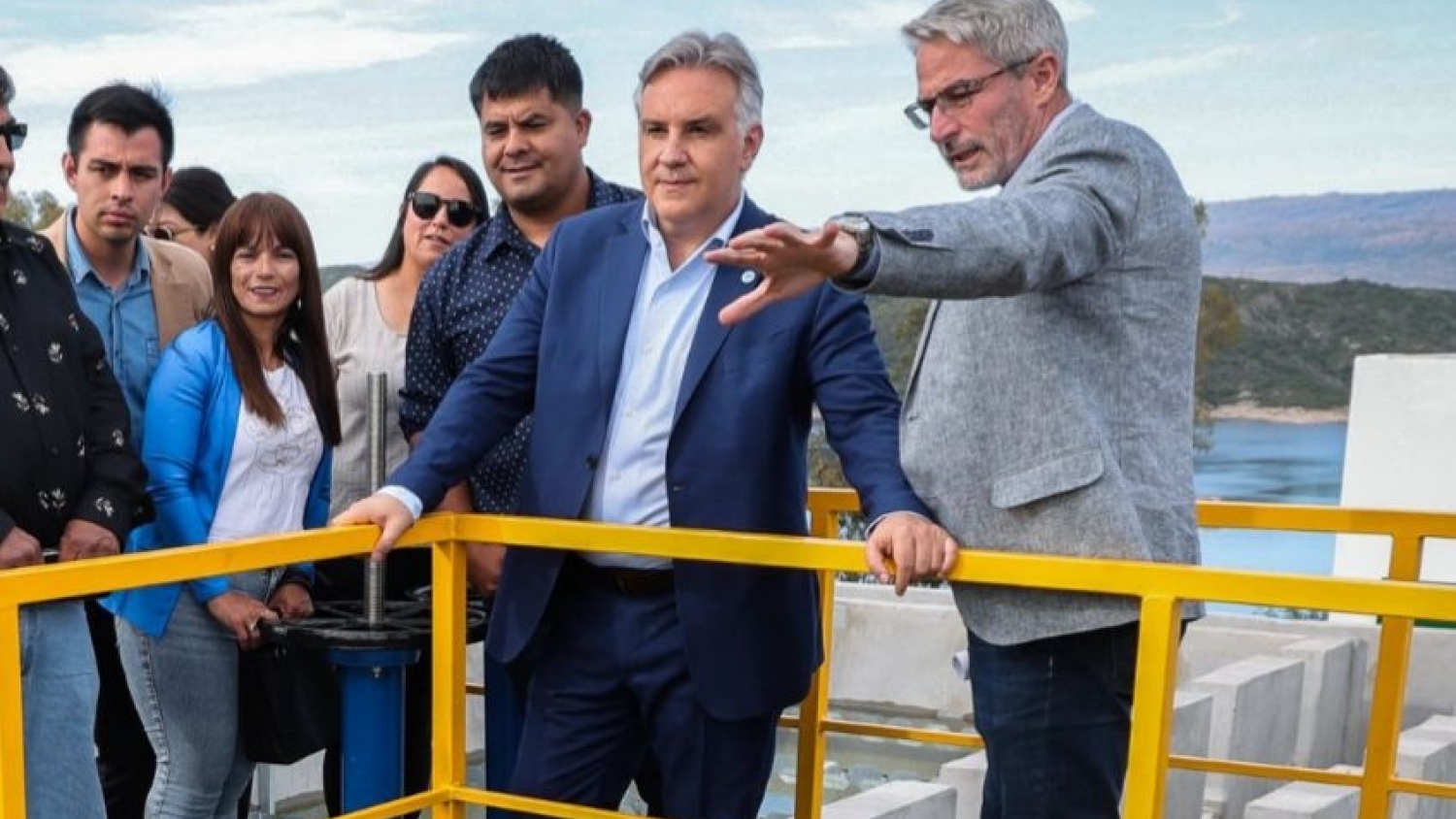 Inauguran el Acueducto Traslasierra: agua potable para 110 mil habitantes y refuerzo del desarrollo regional