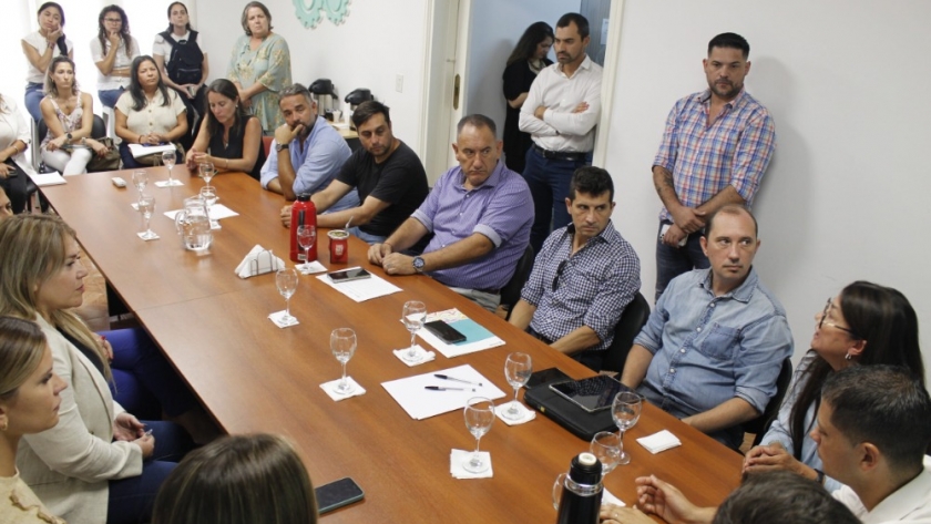 Acción cooperativa: con una agenda interministerial se definen estrategias en común para el fortalecimiento del sector emprendedor misionero