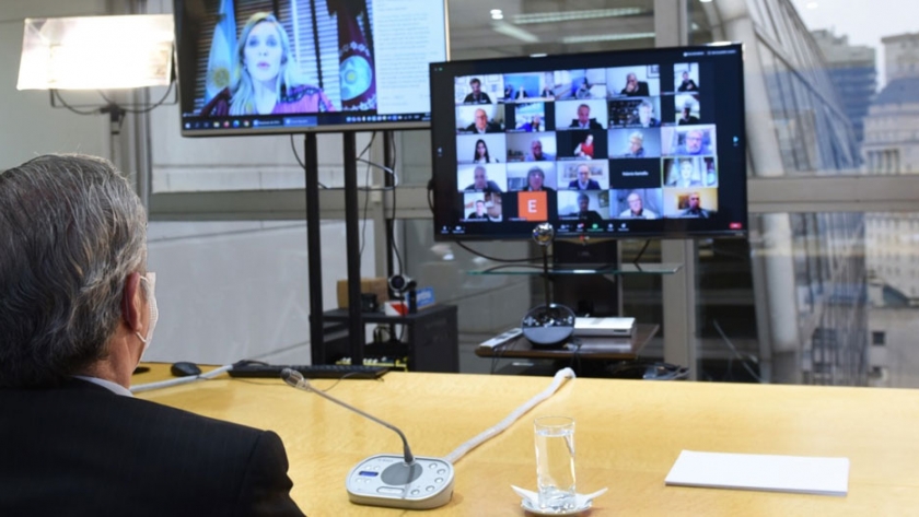 Solá lanzó el Consejo Público-Privado para la Promoción de Exportaciones