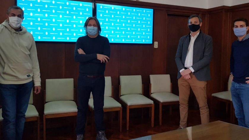 Mendoza sigue apostando por el GNL con más estaciones de carga y perspectiva de exportaciones