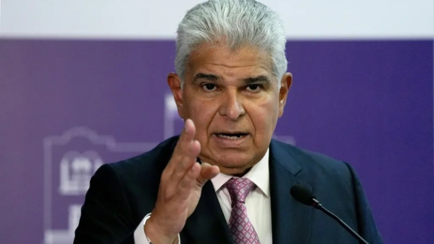 Panamá apuesta al control total de su estratégica red petrolera