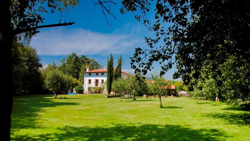 El auge del turismo rural en España: La gente viaja al campo en busca de la antigua normalidad