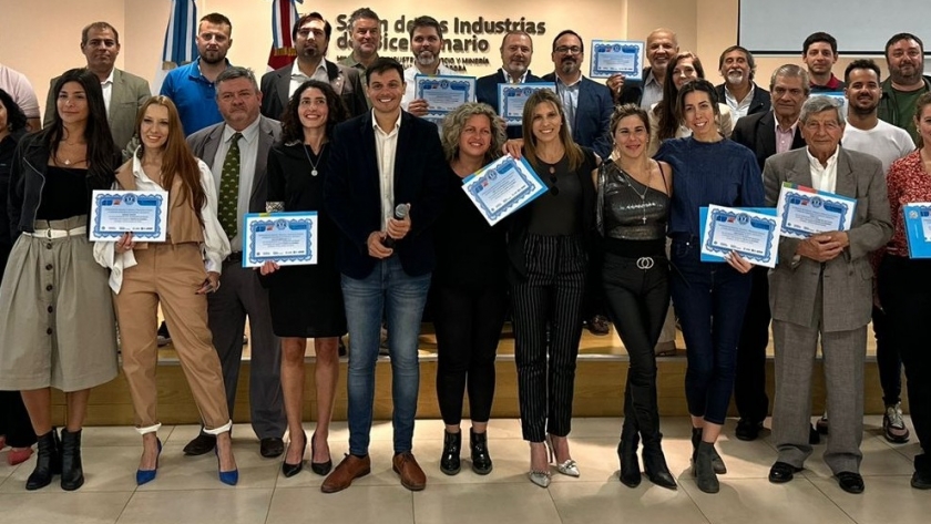 El Gobierno reconoció a PyMEs y emprendedores que obtuvieron el Sello Hecho en Córdoba