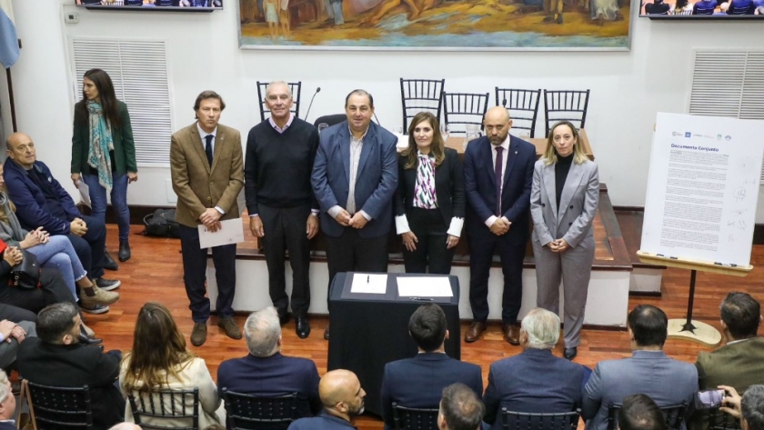 “La ciudad de Santa Fe es la puerta de entrada para el desarrollo del centro norte provincial”