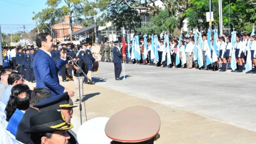 Gustavo Valdés participó de los actos por el 146º aniversario de Itá Ibaté