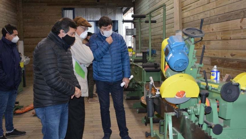 Schiavi hizo hincapié con Nación en el desarrollo de los parques industriales