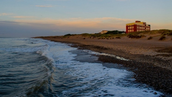 Costa Bonita, la playa tranquila cerca de Necochea que gana protagonismo por su paisaje