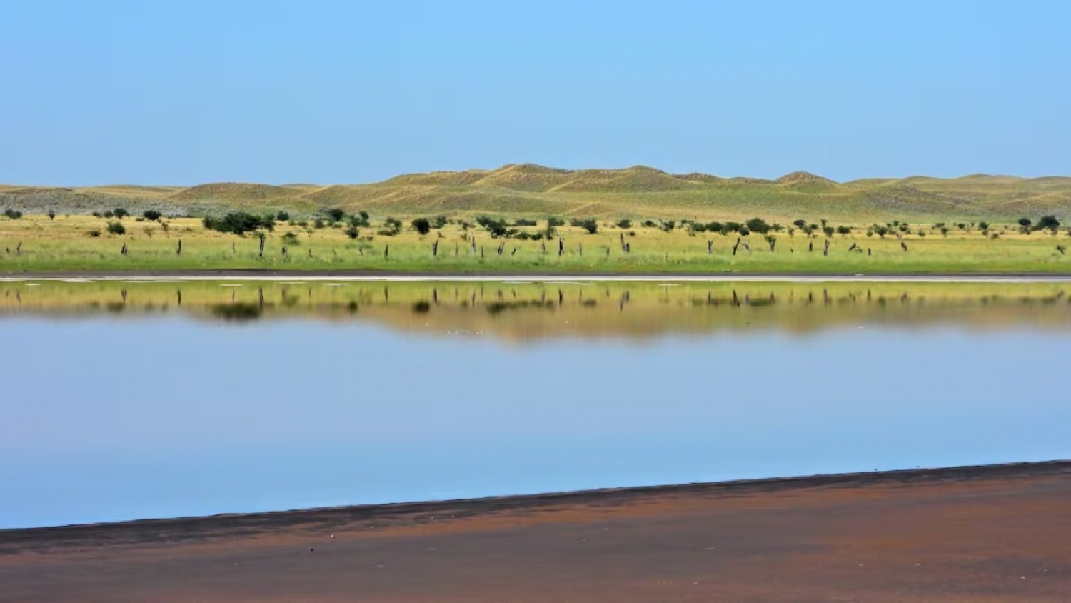 Laguna de Utracán: naturaleza, pesca y tranquilidad en un solo lugar