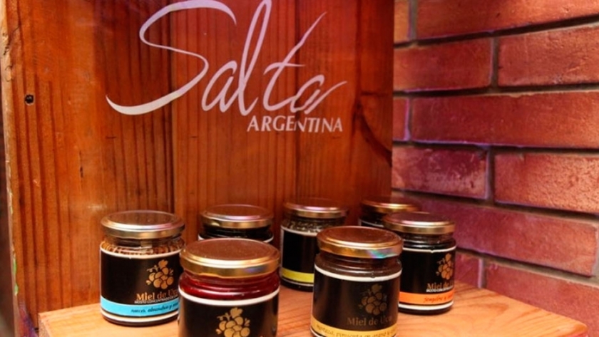 Tahuainti, un emprendimiento salteño de miel de uva