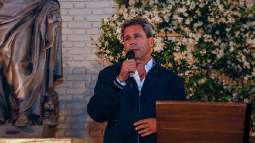 El gobernador Uñac participó de una jornada de oración por la paz en la Catedral