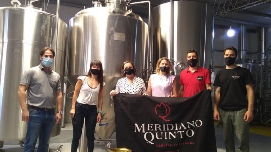 Meridiano V, la cerveza de Jacinto Arauz, partícipe de la Escuela de Agronegocios