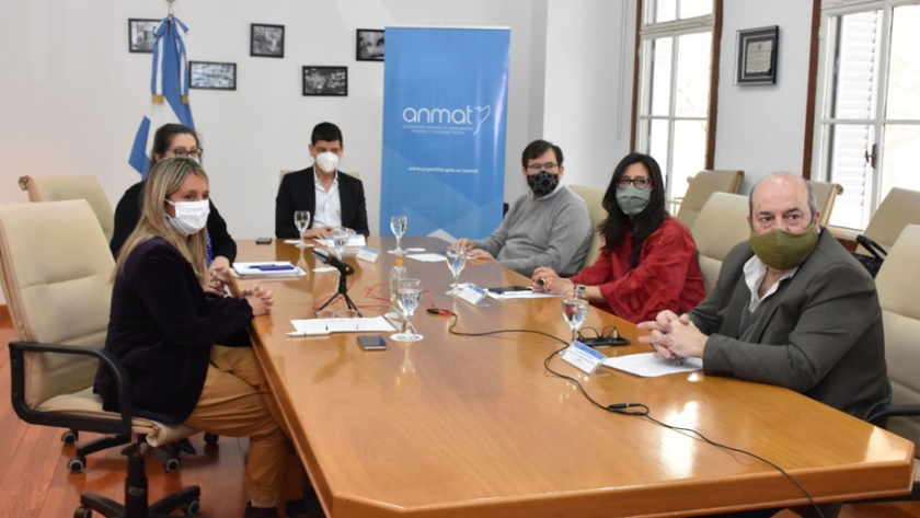 En la reunión de la Conal se propuso el uso del rotulo frontal nutricional para alimentos