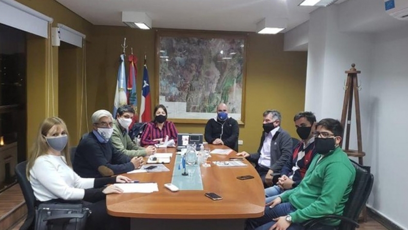 Reunión por el Polo Productivo Avícola de Andalgalá