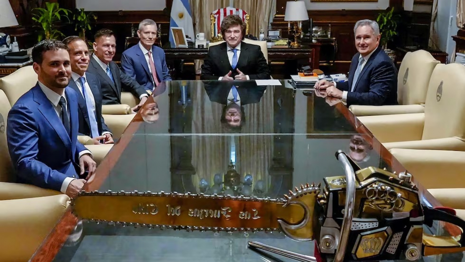Milei impulsa un “Súper RIGI” para atraer inversiones tecnológicas y reabre el debate por beneficios a gigantes globales