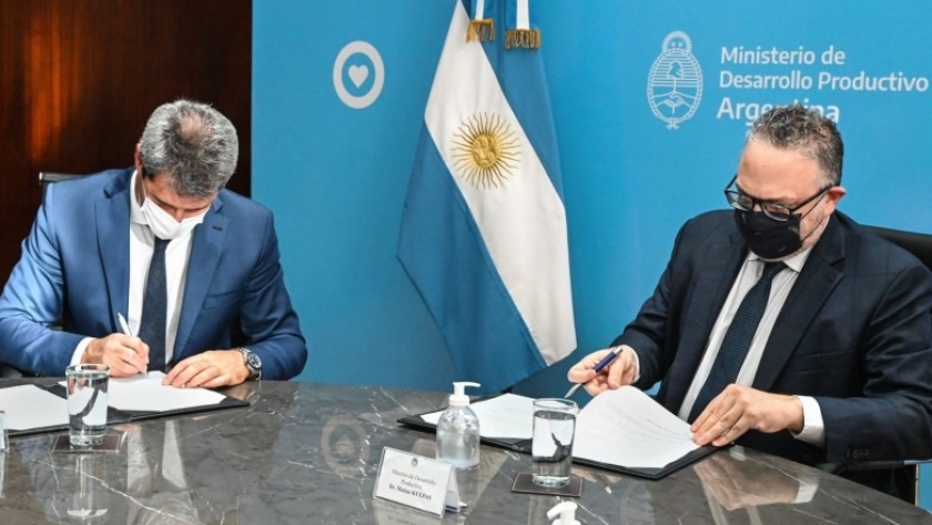 Uñac anunció junto a Kulfas financiamiento por más de $2.600 millones para pymes sanjuaninas