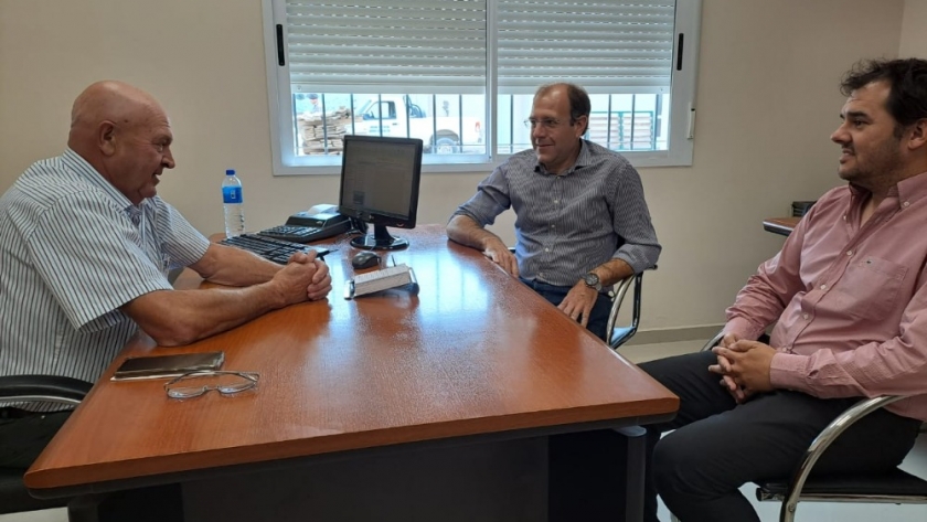 Gobierno continúa con las visitas a cooperativas del interior