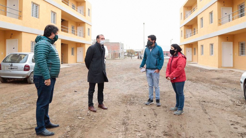 Comenzaron a entregar 90 viviendas en la ciudad de Neuquén
