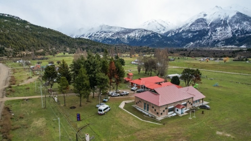 Ford renueva esperanzas educativas en Chubut: nueva inauguración en la Escuela N°103 