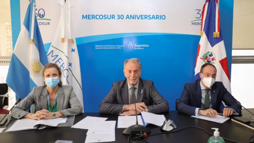 Argentina y República Dominicana avanzan en su relación comercial