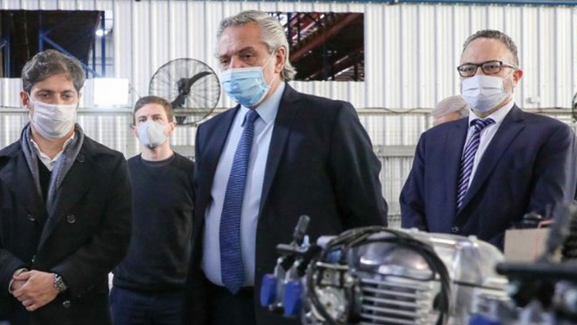 Kulfas lanzó línea de créditos para comprar motos nacionales