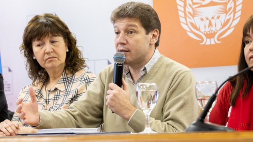 “Es un día histórico porque se ha recuperado un derecho de los trabajadores y trabajadoras del Estado provincial”