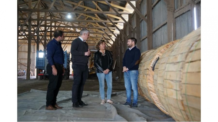 Llegaron los materiales para comenzar con la red de fibra óptica en Colonia Barón