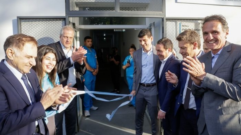 Katopodis recorrió las obras de ampliación de la Universidad Arturo Jauretche en Florencio Varela