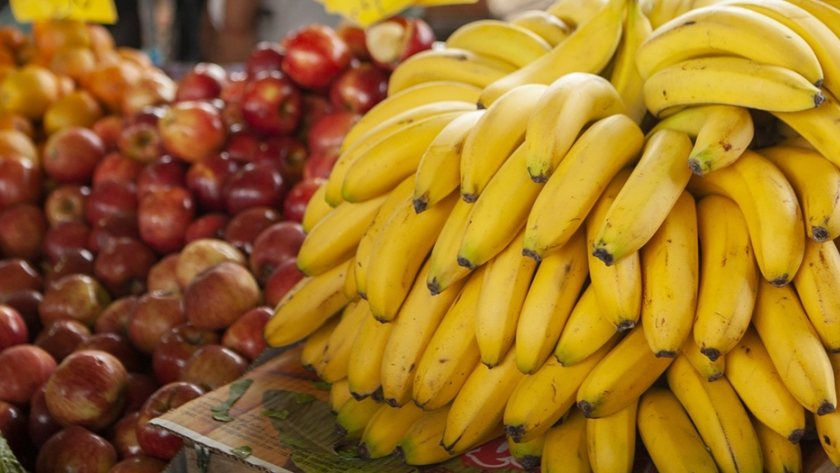 Controles a un centro de reexpedición de frutas y hortalizas y maduradero de bananas
