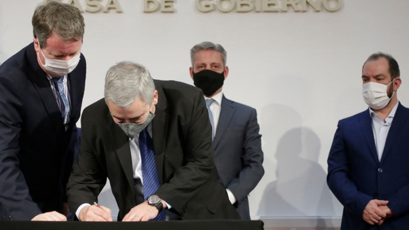 Touriñan: "El gobernador está impulsando políticas para poder sanear la situación financiera de la provincia"