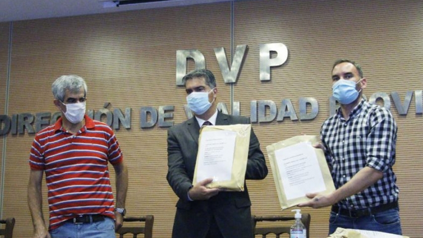 El gobernador abrió los sobres de licitación para la pavimentación de la avenida Alberdi de Resistencia