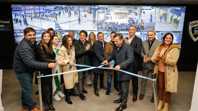 Quedó inaugurado el nuevo Centro de Monitoreo en la estación La Paternal y se reabrió la estación Villa Crespo luego de casi 6 años