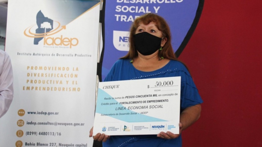 Nueva entrega de microcréditos para emprendimientos de la Economía Social