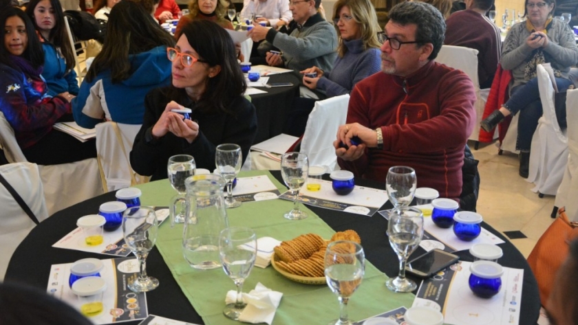 ArgOliva arranca esta semana con cata de aceites de oliva Virgen Extra