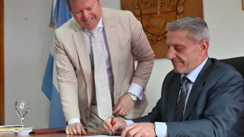 Arcioni retomó sus funciones a cargo del Poder Ejecutivo Provincial