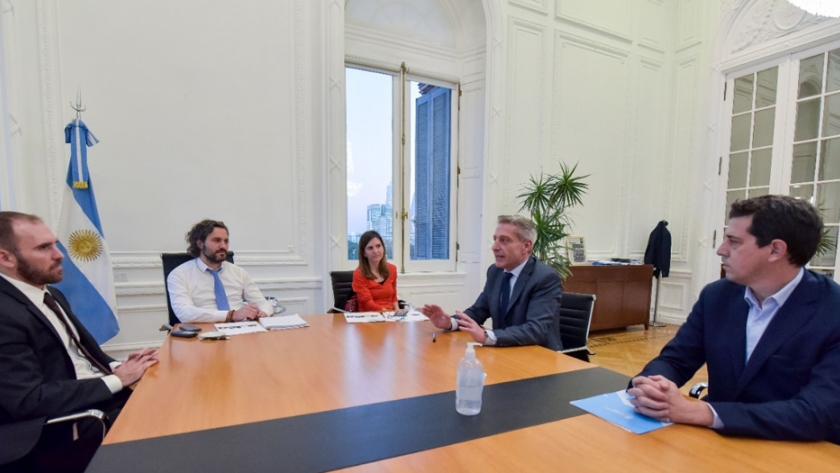 Arcioni firmó el acuerdo por el fondo fiduciario con jefatura de gabinete nación