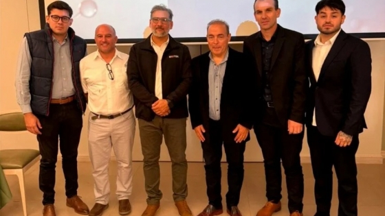 Una empresa santafesina impulsa tecnología biológica para tratar contaminantes petroleros