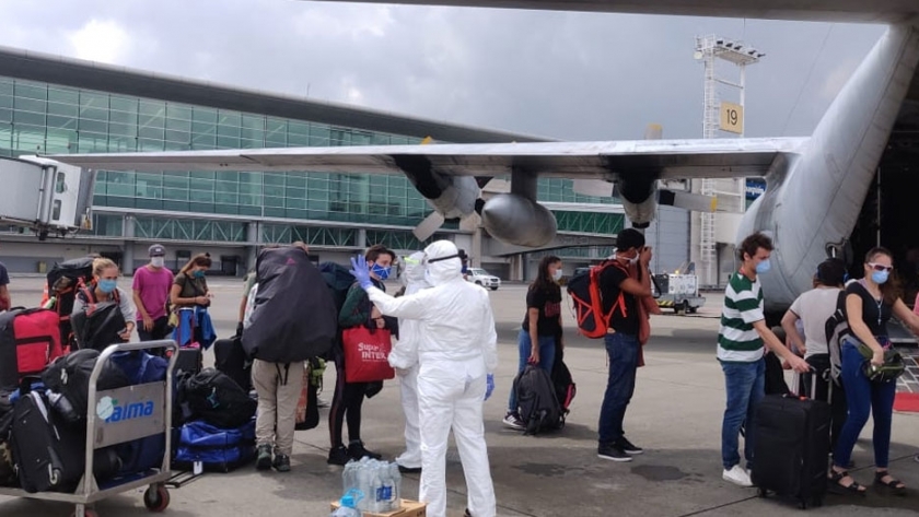 Argentinos varados en Ecuador: llegan dos aviones con repatriados
