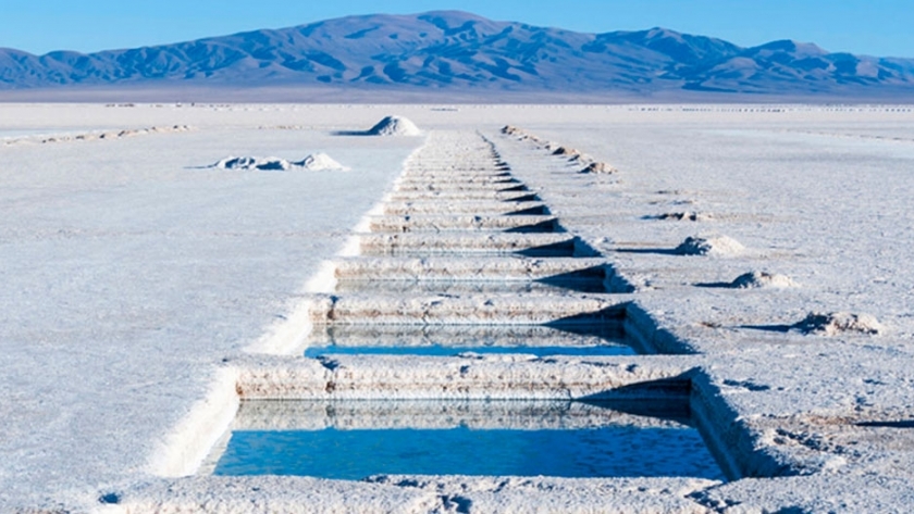 La Argentina desarrollará litio junto con Bolivia, Chile y Perú